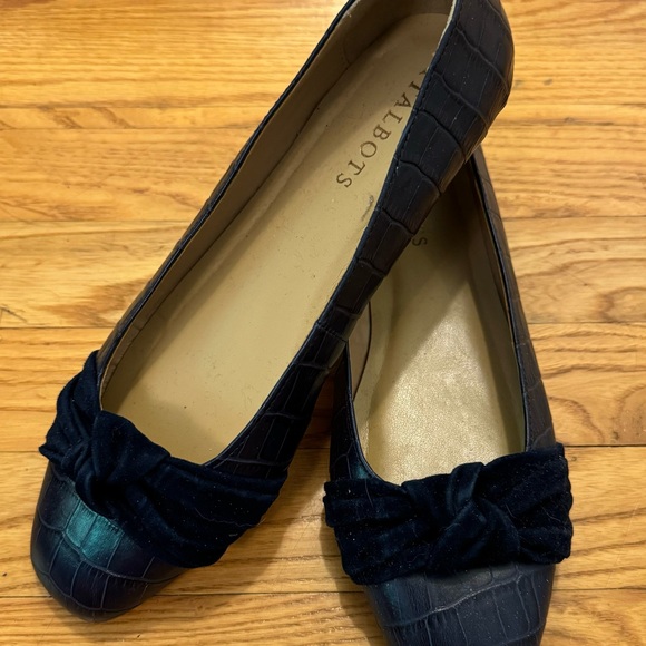 Talbots Navy Stella Knot Flats EUC Sz 8 - Picture 5 of 6